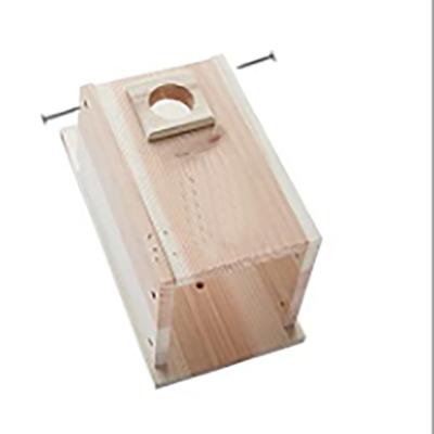 China Viable Custom Manufacture Wholesale Wooden Bird Nest Box Mounted Aviary Wood Cages for sale