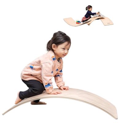 China Eco-Friendly Storage Rack Hot Sale Organizer Kids High Quality Wood Balance Board Balance Beam Shimmy Balance Board for sale