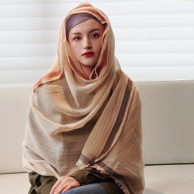 China 2023 Customization Design Wool Muslim Soft Scarves Contrast Soft Hijab Fashion Long Shawls Newest Color Women Islamic for sale