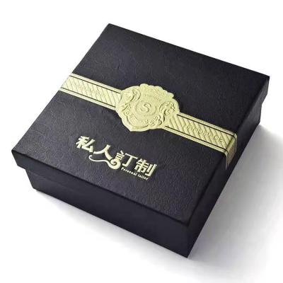 China Biodegradable high-end private custom made belt packing box pattern personality packing boxes gift box set carton for sale