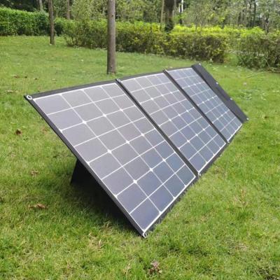 China Outdoor Activities 150w Solar Panel Folding Monocrystalline Solar Charger with USB Outputs Controller for 12v Batteries or Portable Power Station for sale