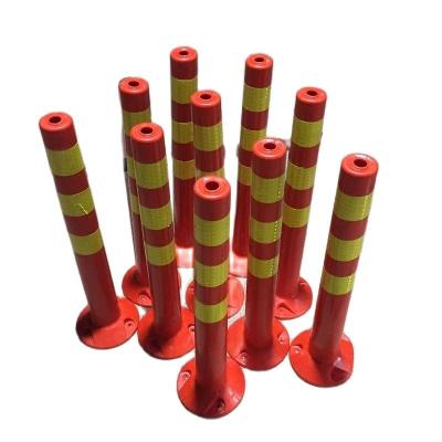 China High Visible 75cm Fixed Column Plastic Reflective Road Equipments Crossing Signs Warning Stack PE Safety Cone for sale