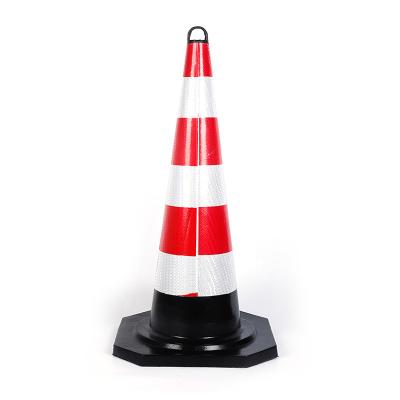 China Car High Obvious Reflective Safety Roadblock Cones Road Traffic Support Customization Warning Cone for sale