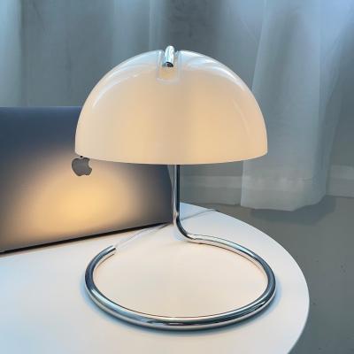 China 2022 Modern Design Hotel Bedroom Decorative Desk Lamp Table LED Bedside Lamp Indoor Nordic Simple Glass Table Lamps New for sale