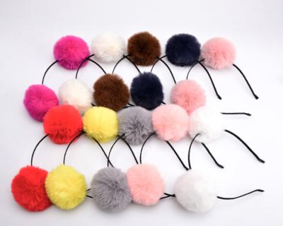 China Colorful Animal Fluffy Faux Fur Pompom Hair Accessories Hot Sale Rabbit Fur Pompom Headband for sale