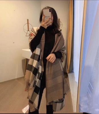 China 2022 Fashion BurB Brands Winter Famous Brands Cashmere Plaid Scarf Soft Luxury Designer Scarf For Women for sale