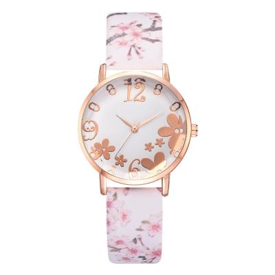 China 2020 simple new fashion embossed flowers ladies watch small cool retro printing belt student Quartz Watch for sale