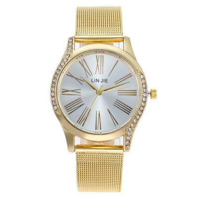 China Diamond foreign trade wish scale watch ladies fashion mesh luxury Roman quartz watch set wholesale hot simple style for sale