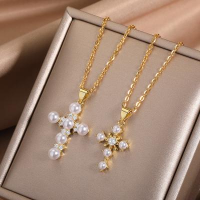 China Simple Fashion Classic Girls Jewelry Copper Plated Gold Inlaid Zircon With Pearl Cross Necklace For Women for sale