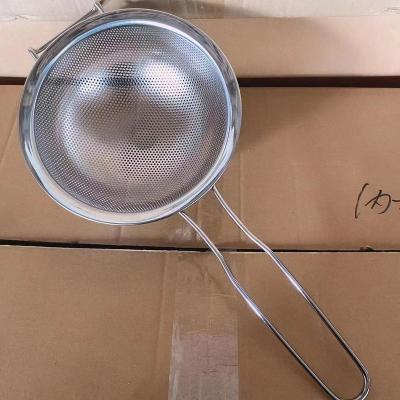 China Viable Kitchen Strainer Stainless Steel Perforated Food Strainer Wash Colander With Handles for sale