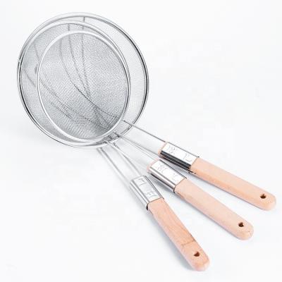 China Fine Mesh Colander Sifter Sieve Vegetable Stainless Steel Strainer Colander Strainer Oil Viable Spoon Mesh Colander Strainer Kitchen Skimmer for sale