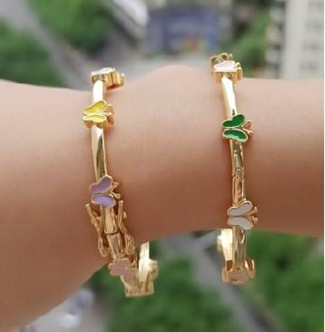 China New Cute Fashion Butterfly Enamel Bangle Women Jewelry Gold Bangle for sale