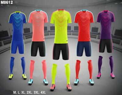 China Full Size Sports Jersey Sets Mens Multi Color Options Customized Football Training Wear for sale