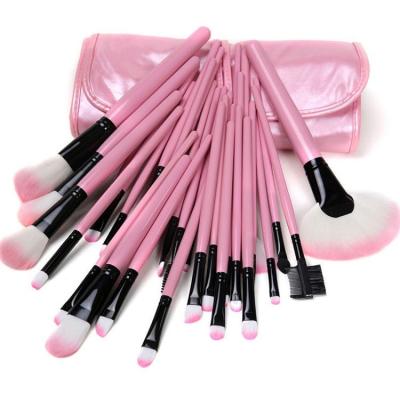 China Fan Brush Wholesale Private Label Make Up Brushes 32 Piece Professional Makeup Brush With Cosmetic Bag for sale