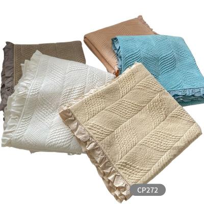 China Wholesale Anti-Static Toddlers And Baby Gift Comforter Lightweight Monogram Cotton Throw Blanket Set Pom Muslin Solid Blanket for sale