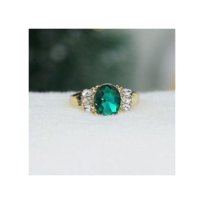 China CLASSIC Synthetic Emerald Gems With Marquise Glass Stones Paved 14K Gold Engagement Ring Jewelry for sale