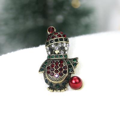 China Fashionable high quality fine jewelry for Christmas charm brooch penguin animal fashion casual jewelry for sale