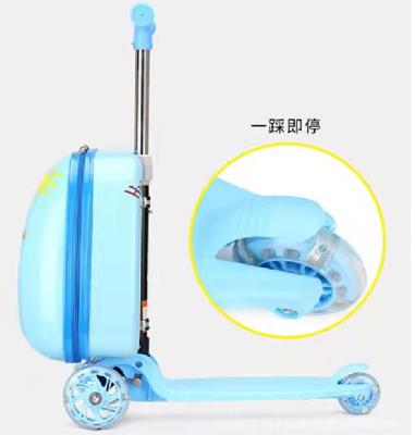 China 2020 hot PC salel kids luggage trolley luggage for kids kids luggage scooter for sale