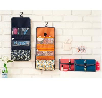 China Lady Cosmetics Bathroom Accessories Bucket Travel Suitcase Luggage Set Trolley Travel Bag Luggage Case Carry On Luggage for sale