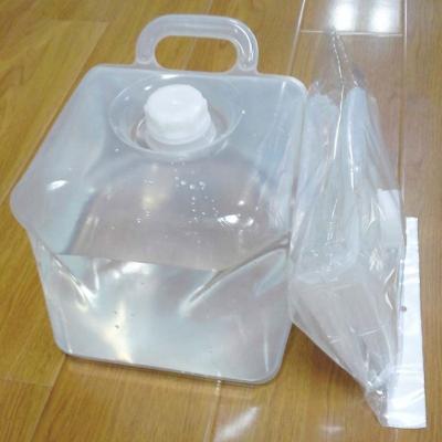 China Water Never Leaking Foldable Plastic LDPE Tap Water Container Jerry Can With Handle 5L 10L 20L for sale