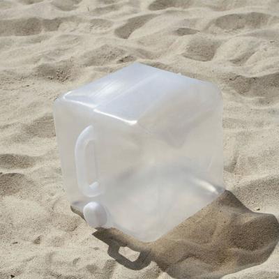 China Outdoor Easy Handle LDPE Tap 5L 10L 20L Folding Plastic Water Container Jerry Can With Handle for sale