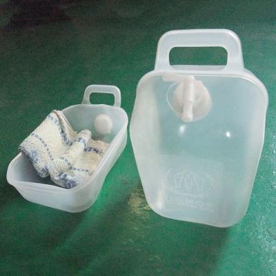 China Portable LDPE outdoor water food grade liquid jerry can 10l 20l container with plastic tap for sale