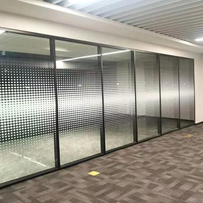 China Modern High Quality Double 5mm Thickness Tempered Glass Aluminum Office Partition Wall With Workstation Separation Room Divider for sale