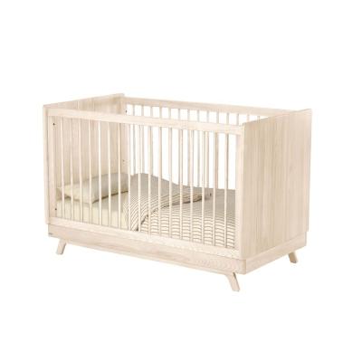 China Modern Healthy Children's Bed Household Bedroom Kids Bed Solid Wood Baby Cradle Modern Newborn Caring Natural For Bedroom for sale