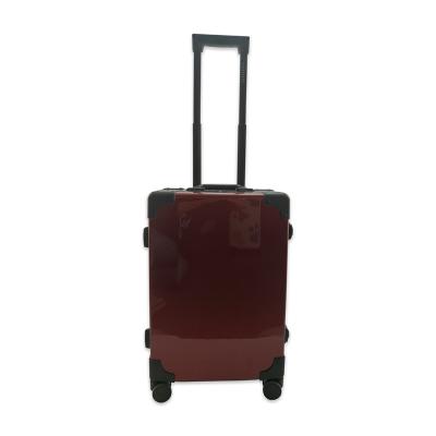 China light & Durable Hot Sale Aluminum USB Travel Frame Left PC Smart Charging Luggage for sale