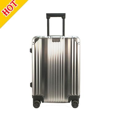 China Custom Logo Aluminum Weekender Unisex Weekender Portable Travel TSA Combination Lock Case Aluminum Hand Trolley Suitcase for sale