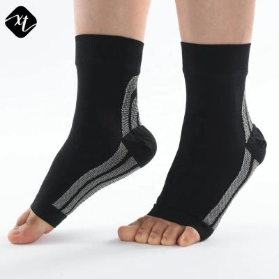 China Availavble Ankle Braces for Men and Women Plantar Fasciitis Bumps Foot Pain Relief Arch Compression Support for sale