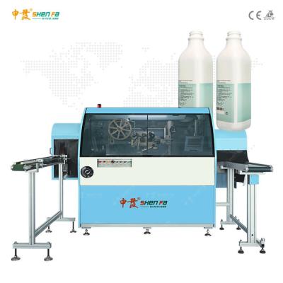 Chine Machine à étiquettes de bouteille automatique pour les bouteilles aplaties aux pôles rondes de place à vendre