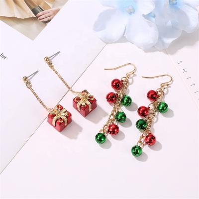 China 2021 Fashion Classic Christmas Bell Santa Clause Snow Man New Reindeer Stud Earrings Metal Enamel Christmas Stud Earrings for sale