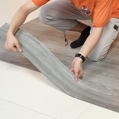 China Modern Wholesale Price Lvt/lvp Self Adhesive Vinyl Plank Flooring For Interior Flooring Decor for sale