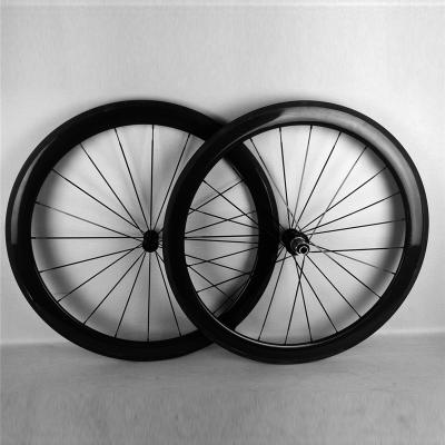 China Road Bikes 50mm Carbon Wheels 23/25mm Width V Brake 700C Carbon Wheelset for sale