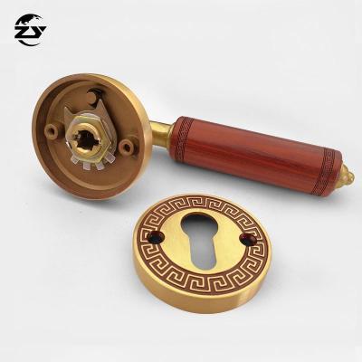 China Household Door Locks Eptember Sale Factory Supply Bathroom Slot Lock Door Handle Luxury Wood Brass Door Lock Set Handles for sale