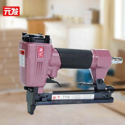 China Carpentry Pneumatic Air Stapler Gun 7116 Fine Wire Air Upholstery Stapler for sale