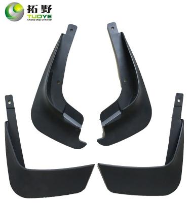 China Plastic Splash Guards For 2005 Toyota Vitz Car Shock Absorbers Mud Flaps Auto Mud Flaps For Toyota for sale