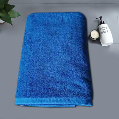 China Hypoallergenic Cotton Thick Plain Dyed Bath Hotel Luxury Beach Towel for sale