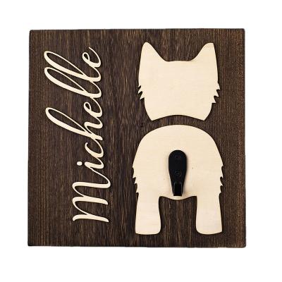 China Custom Europe Wooden Dog Personalized Leash Holder Puppies Pet Keepsake Puppy Ornaments Wooden Carving Puppy For House Creative Gift OEM for sale