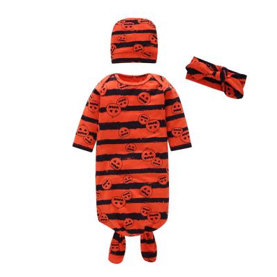 China Solid Style Or Printed Style Wholesale 100% Cotton Newborn Halloween Design Baby Sleeper Tied Robe Set Newborn for sale