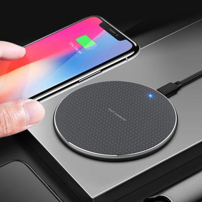 China 10W High Speed ​​Wireless Charger For iPhone 11 Xs X XR 8 Plus 10W Max Fast Charging Protection for sale