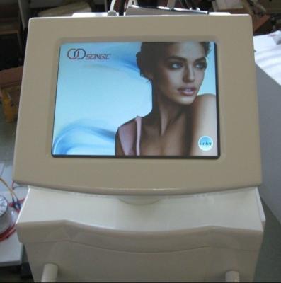 China No Scar 755 nm Alexandrite Laser Hair Removal Machine Wavelength 1064 nm for sale