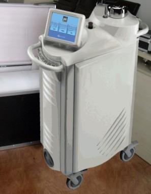 China Less Painful 755 nm Alexandrite Laser Hair Removal Machine Permanent Hair Reduction for sale