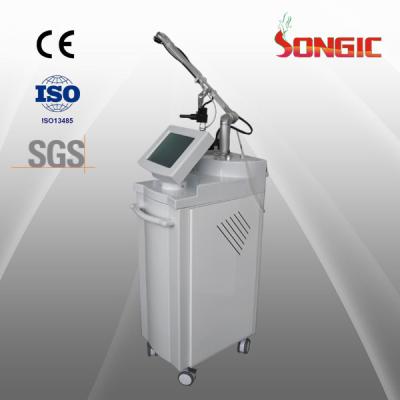 China Vertical 30w RF tube Fractional CO2 Laser Wrinkle Removal Machine for sale