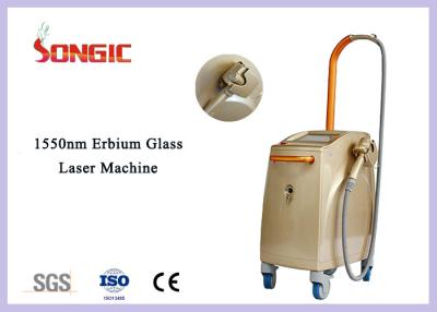 China Erbium 1550nm Yag Laser-Glasfaser-Laser-Maschine für Falten-Abbau zu verkaufen