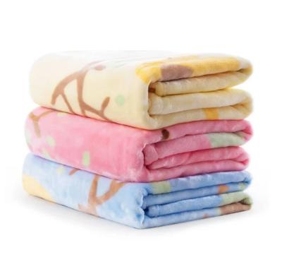 China Home/Hospital/Airplane/Travel/Picnic Delivery CustomizedSupport To 45x60cm CustomerBed BlanketofCheap Fleece Blankets In Bulk for sale