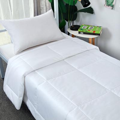 China Custom 100% Cotton Light Barracks Single Comforter Hospital Bedding Set School Dorm Quilt for sale