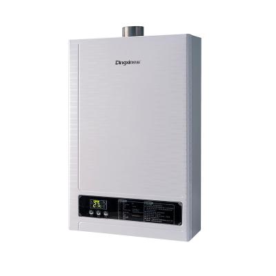 China Wall Mounted Household 10l 12l Biogas Low Gas / Lpg Instantaneous Water Heater for sale