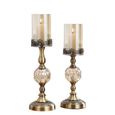 China European style high-end simple romantic decorative lace statues fashion and elegance art candle holder table home decoration glass decoration for sale